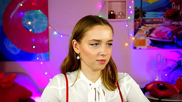 JenniferGraces online show from March 14, 2025, 7:23 pm