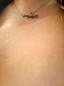 electra queen1 online show from April 23, 2026, 12:29 pm