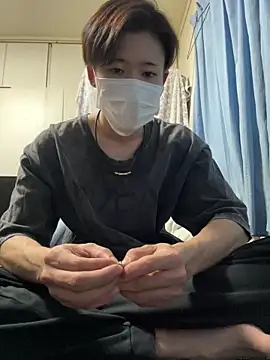 Snapshot of chiba_chan chatting on March 21, 2025, 1:01 pm chiba chan online show from March 21, 2025, 1:01 pm