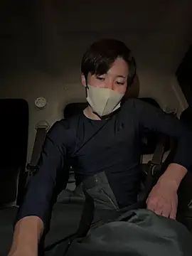 Snapshot of chiba_chan chatting on March 3, 2025, 12:06 pm chiba chan online show from March 3, 2025, 12:06 pm