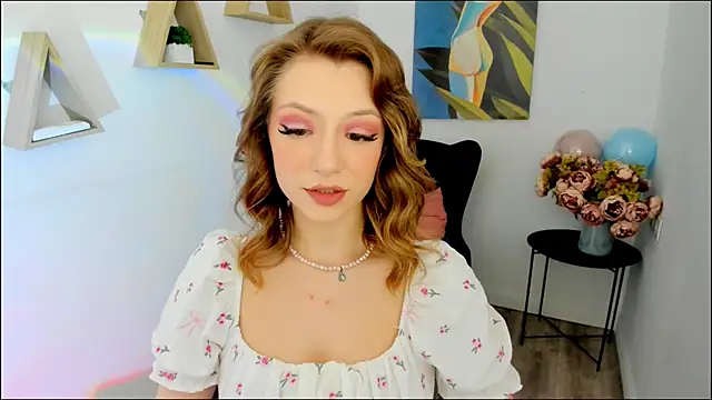 AmandaGracy 1 online show from June 5, 2026, 6:13 pm