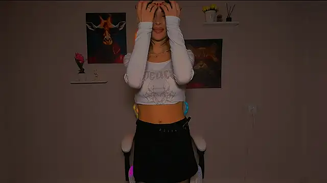 Snapshot of KetiWils chatting on March 22, 2025, 4:47 pm KetiWils online show from March 22, 2025, 4:47 pm