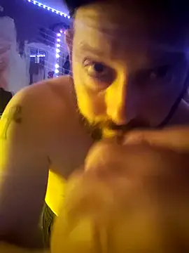 Snapshot of Cummaker69 chatting on March 3, 2025, 3:16 am Cummaker69 online show from March 3, 2025, 3:16 am