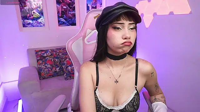 SaharaKramer online show from February 20, 2025, 7:19 pm