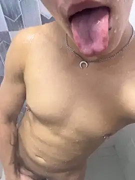 Snapshot of iiangel_ chatting on November 12, 2025, 6:45 pm iiangel online show from November 12, 2025, 6:45 pm