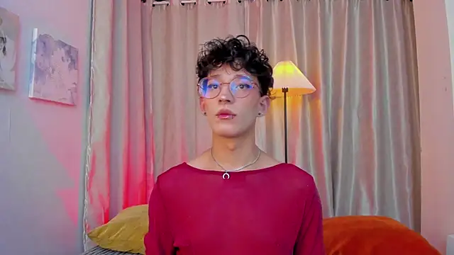 iiangel  online show from February 21, 2026, 3:30 am