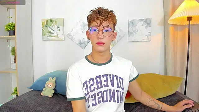 Snapshot of iiangel_ chatting on November 11, 2025, 3:12 am iiangel online show from November 11, 2025, 3:12 am