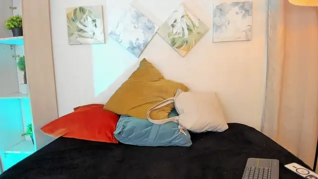 Snapshot of iiangel_ chatting on November 6, 2025, 2:59 am iiangel online show from November 6, 2025, 2:59 am