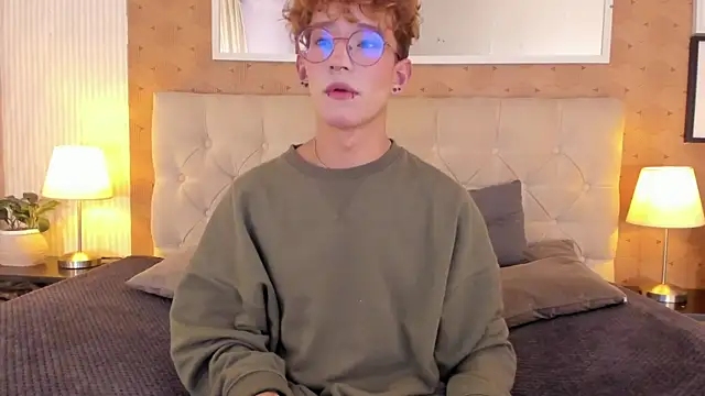 Snapshot of iiangel_ chatting on November 7, 2025, 3:00 am iiangel online show from November 7, 2025, 3:00 am