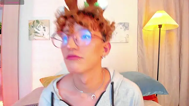 Snapshot of iiangel_ chatting on December 14, 2025, 5:24 am iiangel online show from December 14, 2025, 5:24 am