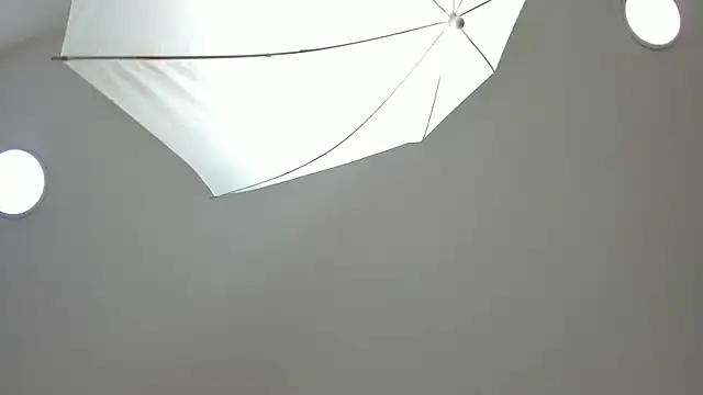 Emily-Carter online show from December 18, 2025, 8:34 pm