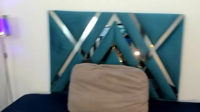 Snapshot of Emily-Carter chatting on September 25, 2025, 8:48 pm Emily-Carter online show from September 25, 2025, 8:48 pm