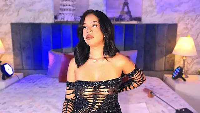 LiaHilton2 online show from September 18, 2025, 1:03 pm