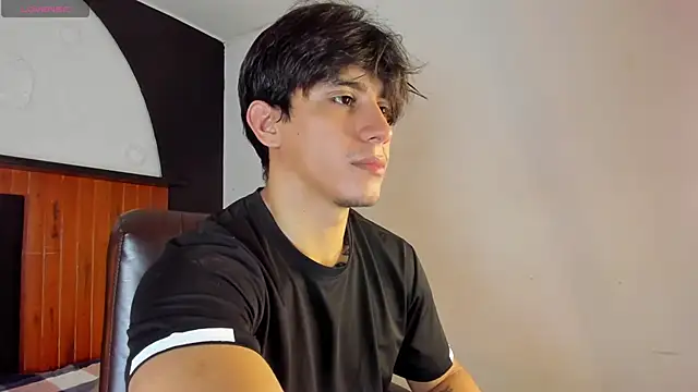 Snapshot of Allex_Cano chatting on March 2, 2026, 8:38 pm Allex Cano online show from March 2, 2026, 8:38 pm