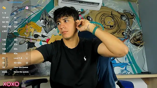 Snapshot of Allex_Cano chatting on December 19, 2025, 6:05 am Allex Cano online show from December 19, 2025, 6:05 am