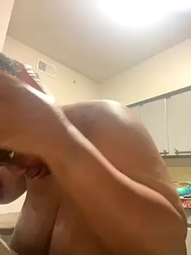 Snapshot of Deshay30 chatting on November 26, 2025, 11:27 pm Deshay30 online show from November 26, 2025, 11:27 pm