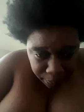 Snapshot of Deshay30 chatting on December 15, 2025, 9:53 pm Deshay30 online show from December 15, 2025, 9:53 pm