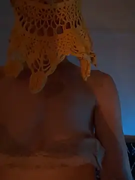 Hildas online show from October 14, 2025, 5:24 pm