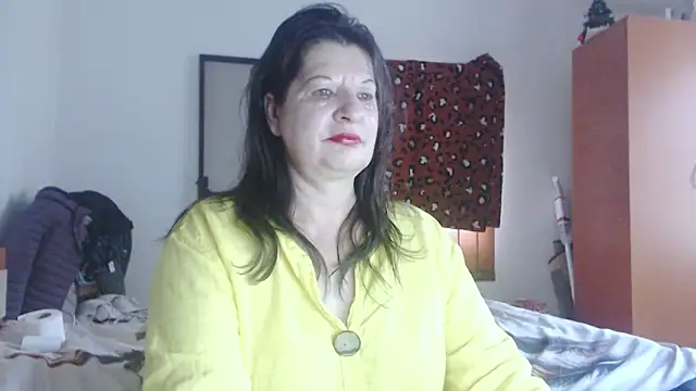 ExtasyMature online show from April 17, 2026, 5:10 am