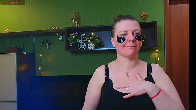 VeronikawGold online show from April 20, 2026, 3:09 am