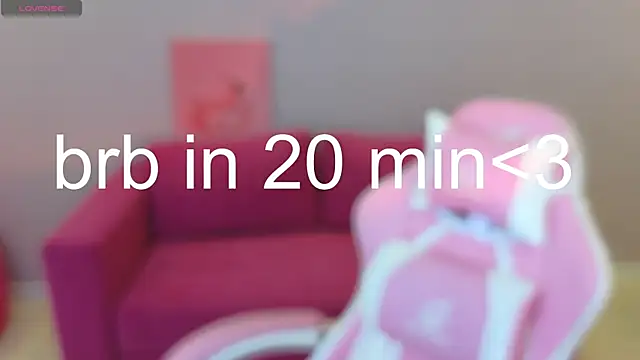 KristinMoore online show from March 22, 2025, 4:45 am