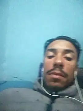 Snapshot of MisterKj0900 chatting on November 10, 2025, 9:58 am MisterKj0900 online show from November 10, 2025, 9:58 am