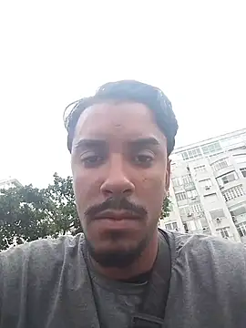 Snapshot of MisterKj0900 chatting on November 17, 2025, 2:10 pm MisterKj0900 online show from November 17, 2025, 2:10 pm