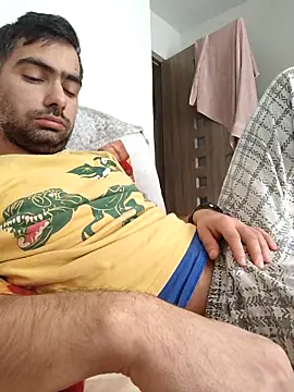 andreiiiii2025 online show from February 24, 2025, 7:11 am