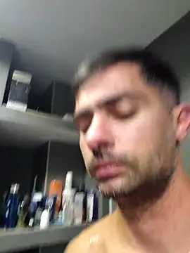 andreiiiii2025 online show from November 27, 2025, 2:17 pm