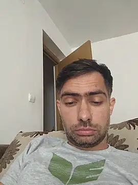 andreiiiii2025 online show from May 29, 2026, 8:31 am
