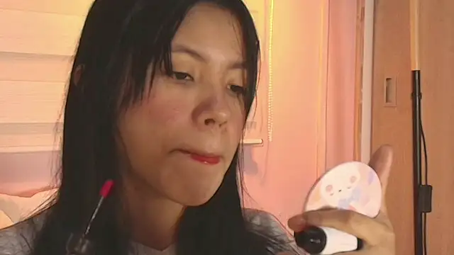 Snapshot of emily_sweett24 chatting on November 5, 2025, 11:57 am emily sweett24 online show from November 5, 2025, 11:57 am