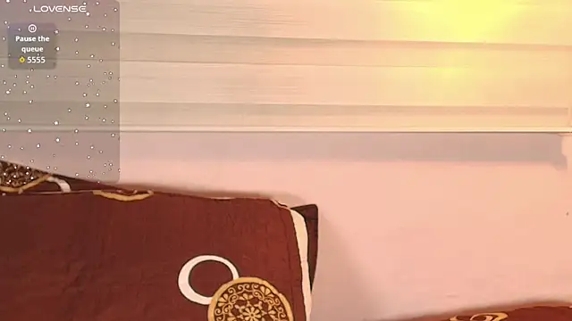 Snapshot of emily_sweett24 chatting on November 28, 2025, 12:05 pm emily sweett24 online show from November 28, 2025, 12:05 pm