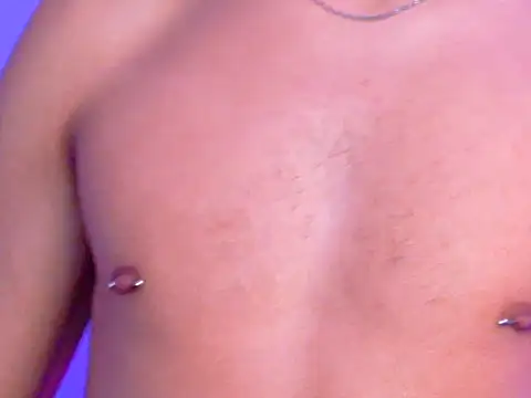 Snapshot of eross_chipre_ chatting on November 15, 2025, 9:30 pm eross chipre online show from November 15, 2025, 9:30 pm