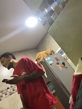 Snapshot of eross_chipre_ chatting on October 7, 2025, 4:57 am eross chipre online show from October 7, 2025, 4:57 am