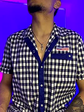 Snapshot of eross_chipre_ chatting on November 9, 2025, 10:25 pm eross chipre online show from November 9, 2025, 10:25 pm