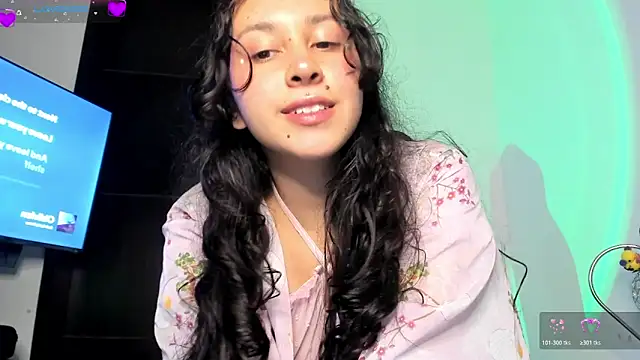 Snapshot of ammy_e chatting on November 5, 2025, 1:20 am ammy e online show from November 5, 2025, 1:20 am