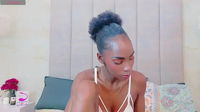 AnnyCampbell online show from April 24, 2026, 3:52 am