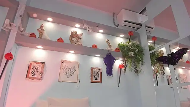 Snapshot of MeliissaAdams chatting on October 8, 2025, 3:13 pm MeliissaAdams online show from October 8, 2025, 3:13 pm