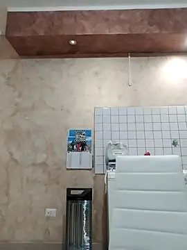 Snapshot of Dolcecurvy chatting on November 15, 2025, 10:36 pm Dolcecurvy online show from November 15, 2025, 10:36 pm