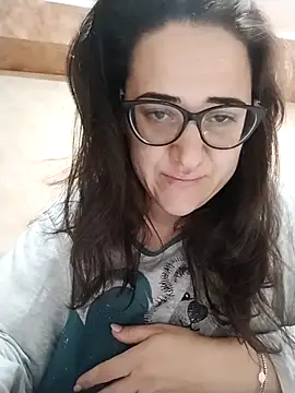 Snapshot of Dolcecurvy chatting on November 15, 2025, 7:45 am Dolcecurvy online show from November 15, 2025, 7:45 am