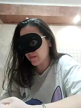 Snapshot of Dolcecurvy chatting on September 22, 2025, 9:10 pm Dolcecurvy online show from September 22, 2025, 9:10 pm