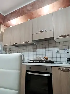 Snapshot of Dolcecurvy chatting on November 7, 2025, 11:08 pm Dolcecurvy online show from November 7, 2025, 11:08 pm