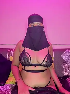 Dishasarmaa05 online show from September 11, 2025, 5:57 pm