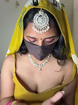 Dishasarmaa05 online show from February 7, 2026, 4:26 pm