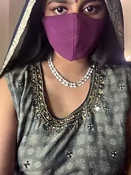 Dishasarmaa05 online show from December 15, 2025, 3:07 pm