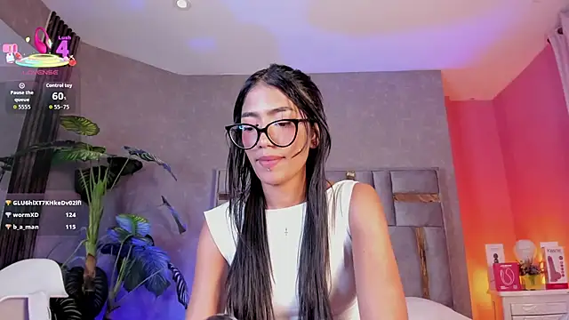 Tyla Ks online show from June 5, 2026, 12:37 am