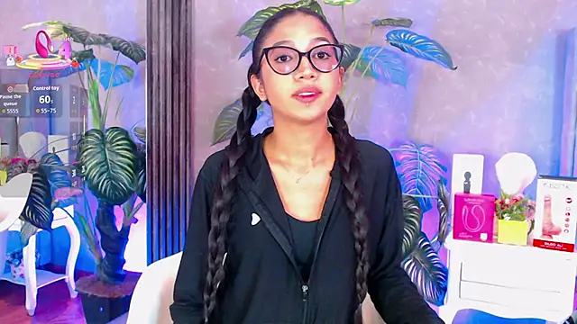 Tyla Ks online show from December 4, 2025, 7:35 pm