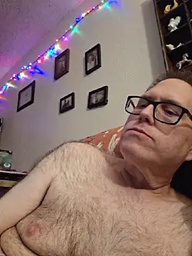 Smallone327 online show from June 14, 2026, 5:08 am