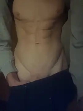 Snapshot of cazzone912025 chatting on November 24, 2025, 10:10 pm cazzone912025 online show from November 24, 2025, 10:10 pm