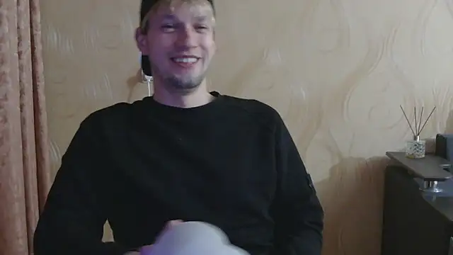 frama666 online show from April 24, 2026, 1:18 am